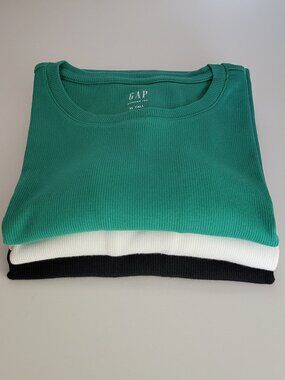 Bundle of 3 GAP Modern Rib T-Shirt Green White and Black Size Xl Tall in new con